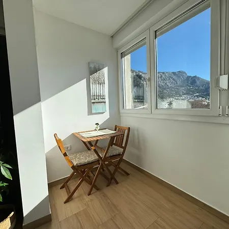 Apartment Vrilo Omis Exterior photo